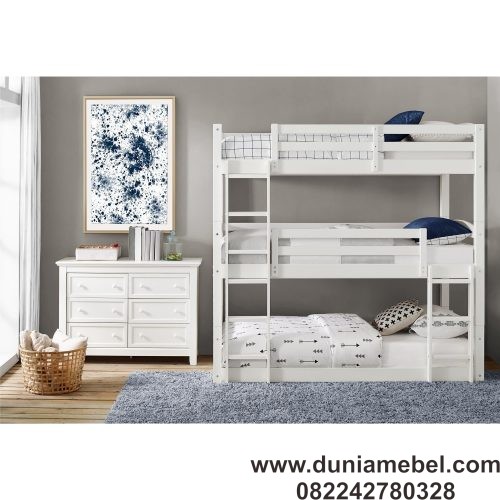 Tempat tidur susun anak susun tiga