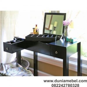 meja rias minimalis