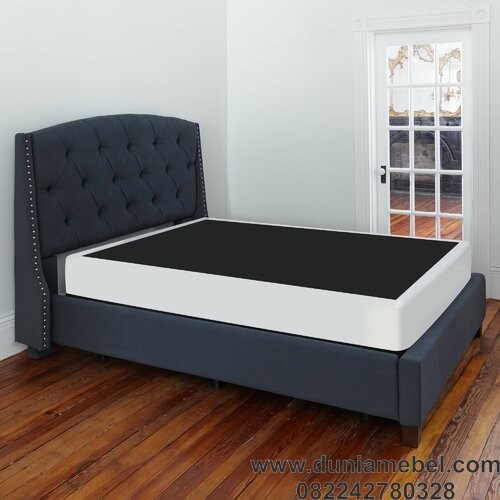 tempat Tidur Minimalis Meera