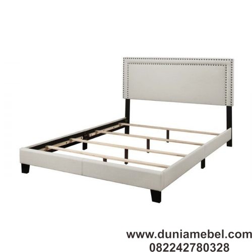 Tempat Tidur Minimalis Misael