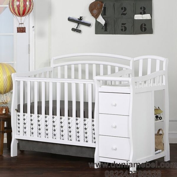 Tempat Tidur Bayi Simpel