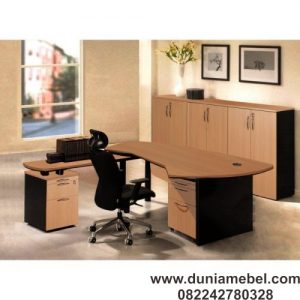 Meja Kerja Eksekutif Custom